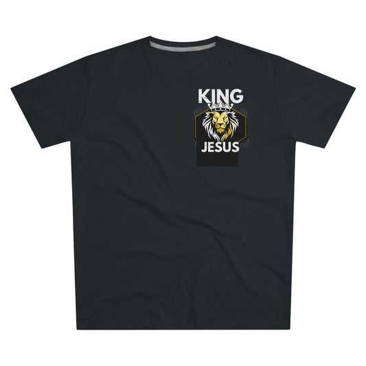 She Pray Daily- King Jesus Men's Modern-fit Tee